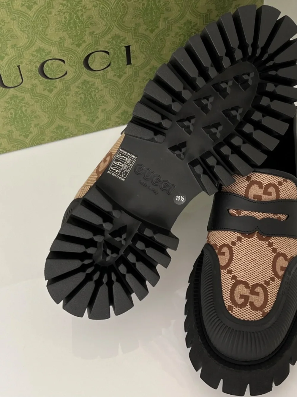 Gucci Men's Shoes Maxi GG Slip On Loafers Rubber Fabric Leather Size 10.5 US 11